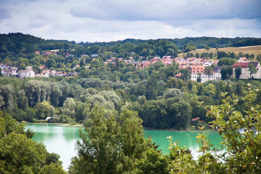 Landgasthof Pilsenhof Entenbraterei Hechendorf am Pilsensee ภายนอก รูปภาพ
